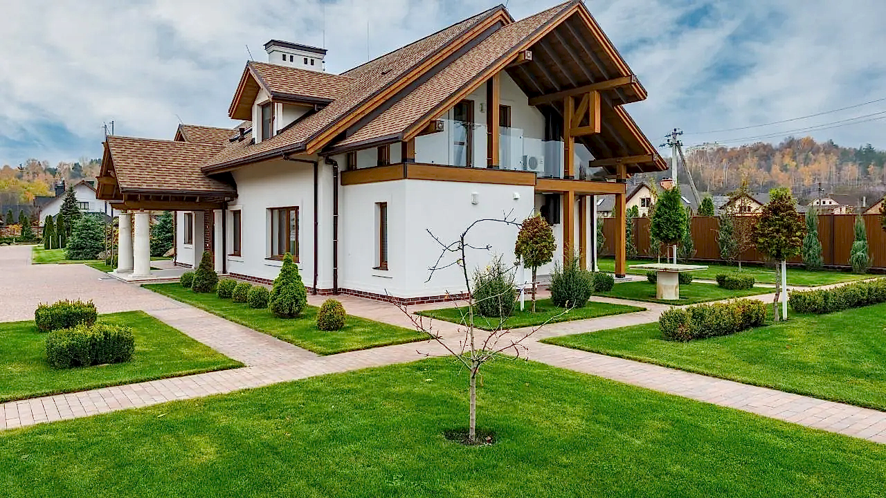 Villa Bahçe Düzenlemesi